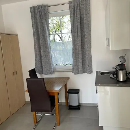 Ot Walkertshofen Apartment *